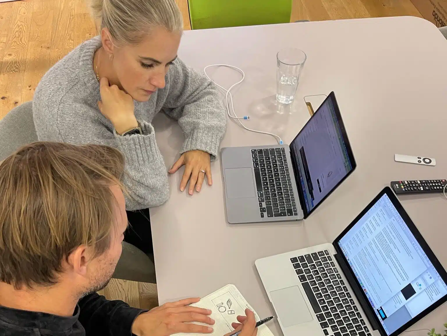 Lucie working on localisation with a content agencies.